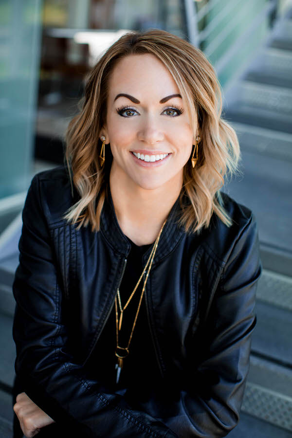 Emily Lahart, Clinical Aesthetician
