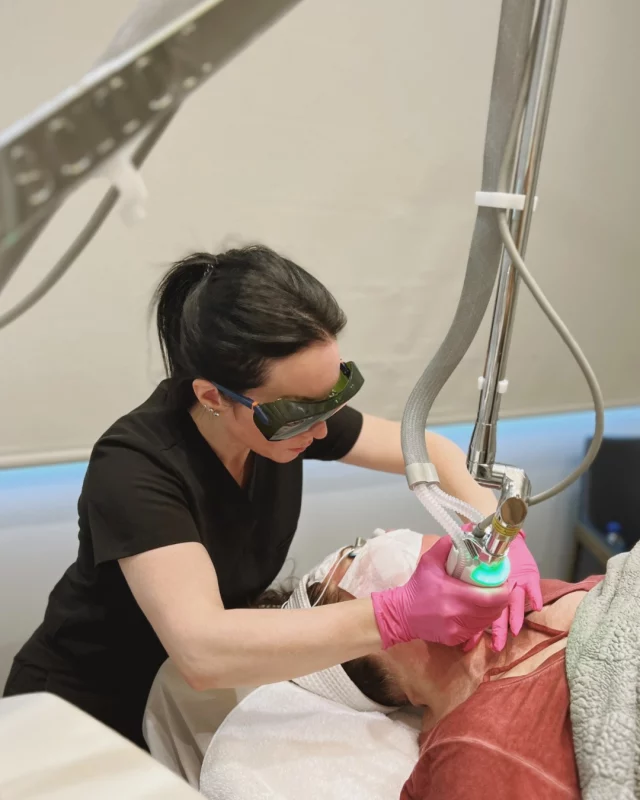 Laser season savings! ⚡

From now through Jan. 1, unlock $200 off your treatment when you receive a HALO/BBL for your face and neck. 🩵

Halo technology uses two different wavelengths to simultaneously smooth and tighten skin, reduce fine lines, diminish deeper wrinkles, enlarged pores, scarring, and stimulate collagen production.

Enhance your HALO with our BBL! This technology delivers pulsed light technology to target sun damage, pigmentation, rosacea, and vascularity.

Interested in learning more? We'd love to meet with you for a complimentary skincare consultation! Inquire today:
🩵 Speak with a member of our team | 515-277-5555, press "2" for spa
💻 Inquire online | ask@kochmd.com

.
.
.
.
.
#laserskincare #laserrejuvenation #kochandcarlisleplasticsurgery #westdesmoines #westdesmoinesiowa #medicalspa #lasersavings #skincarepromo #halolasertreatment #broadbandlight #broadbandlighttherapy